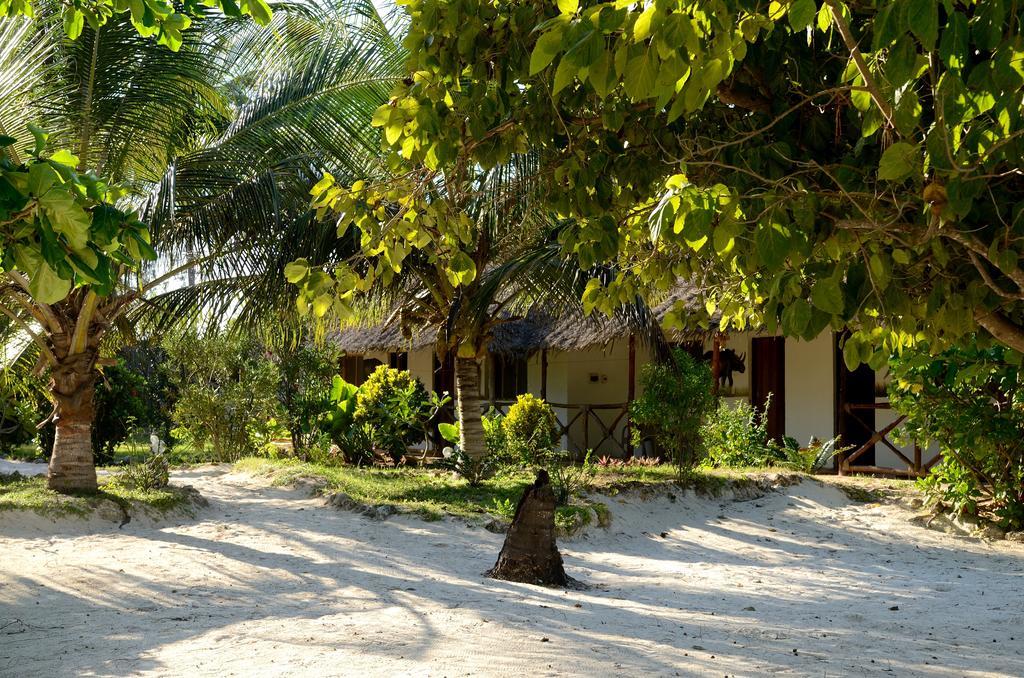Kaure Sand Beach Lodge Uroa Zewnętrze zdjęcie